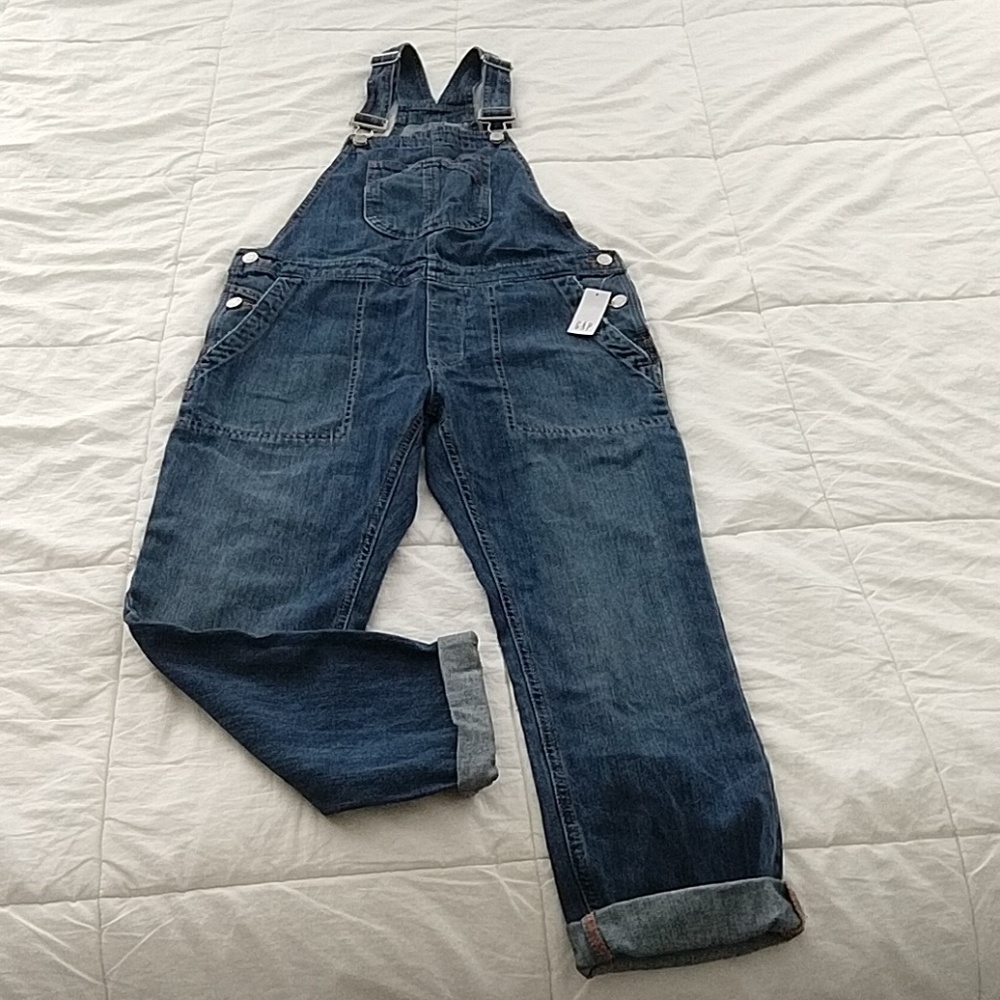 Gap overall xs